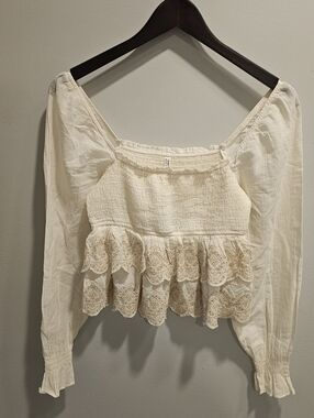 American Eagle Outfitters Cream Lace Smocked Peasant Top Size XS